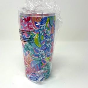 NIB Lilly Pulitzer Tumbler in Its all a dream